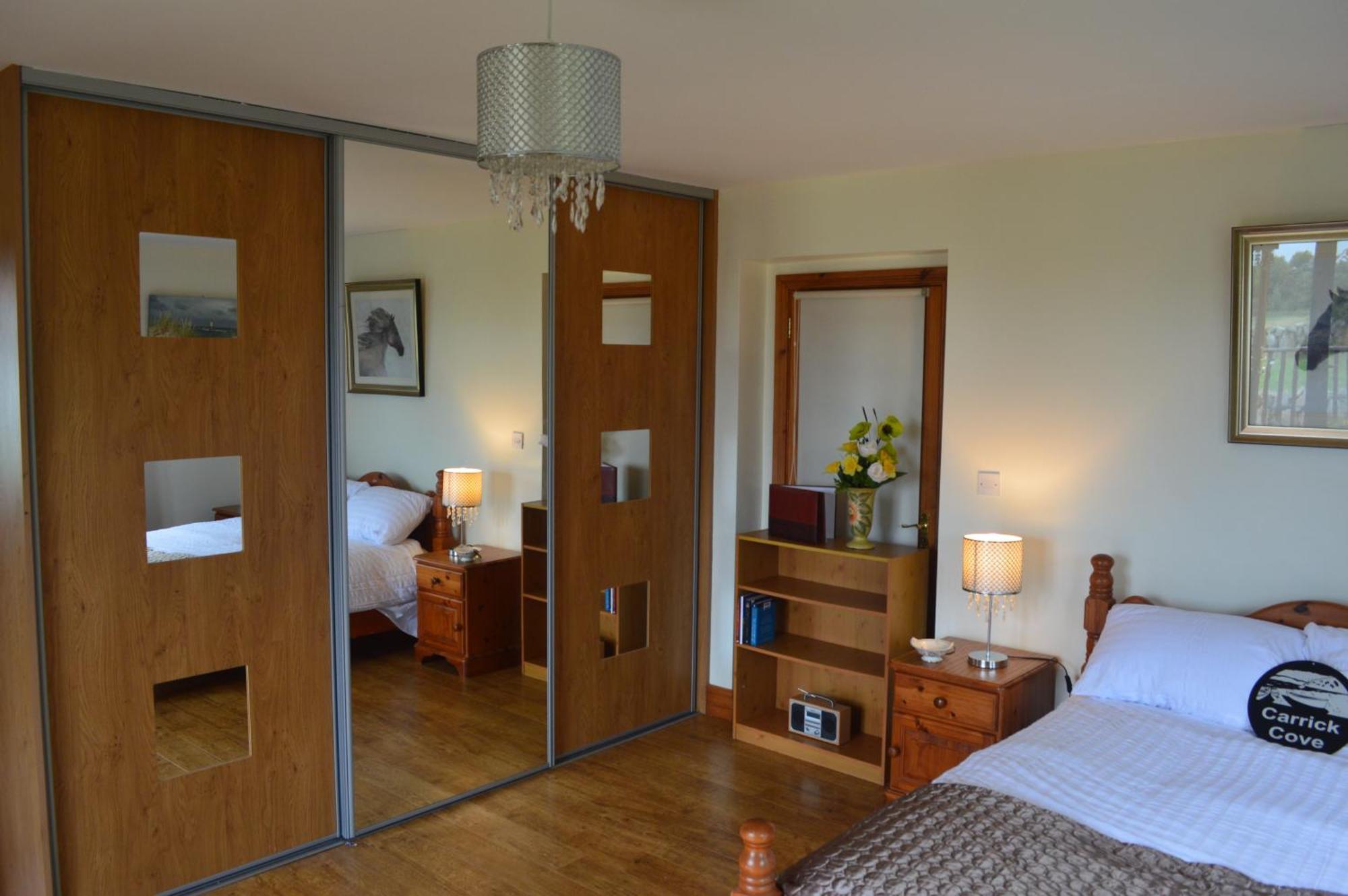 Carrick Cove Self Contained Accomodation With Private Decking Annalong Экстерьер фото