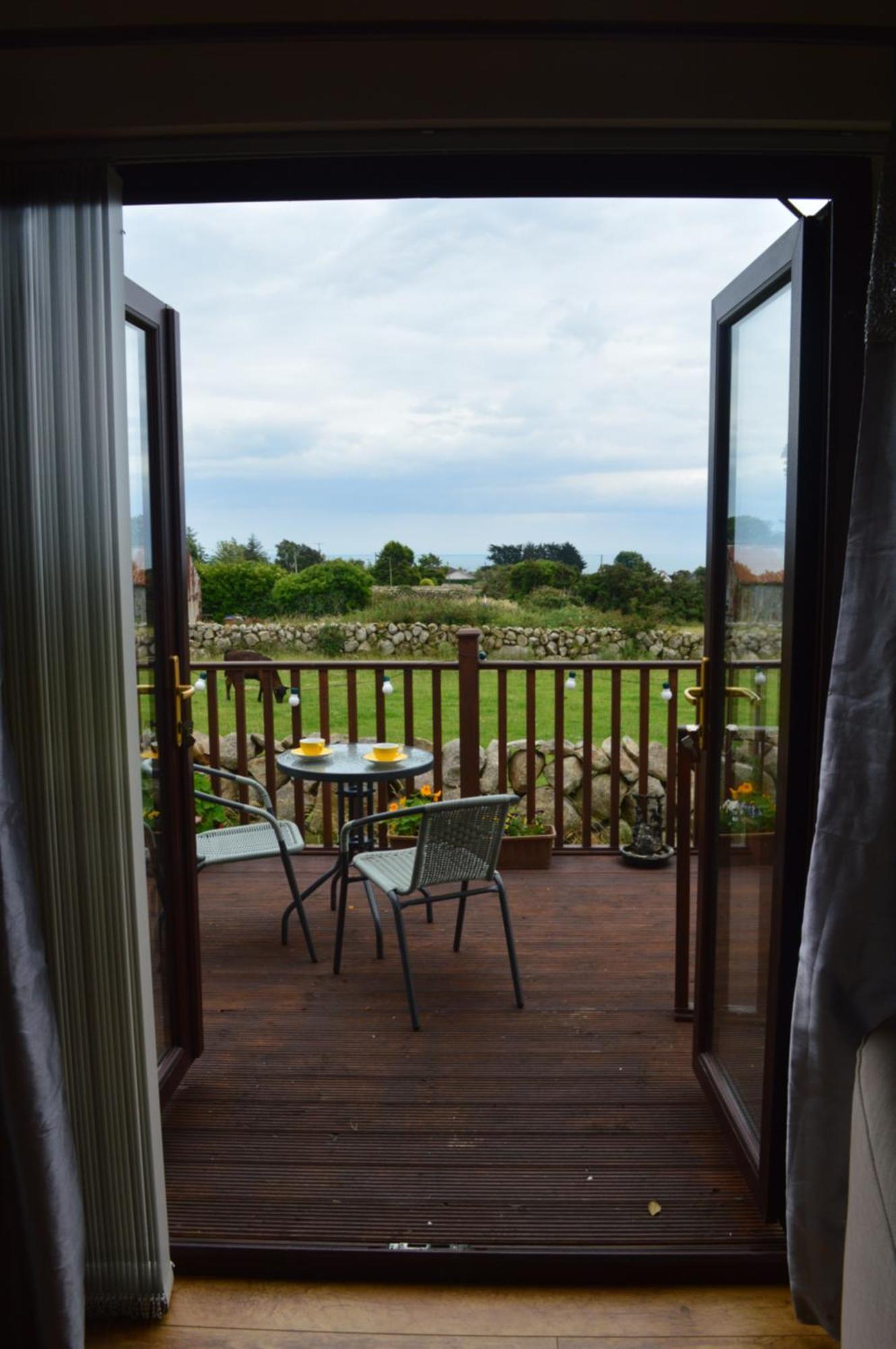 Carrick Cove Self Contained Accomodation With Private Decking Annalong Экстерьер фото