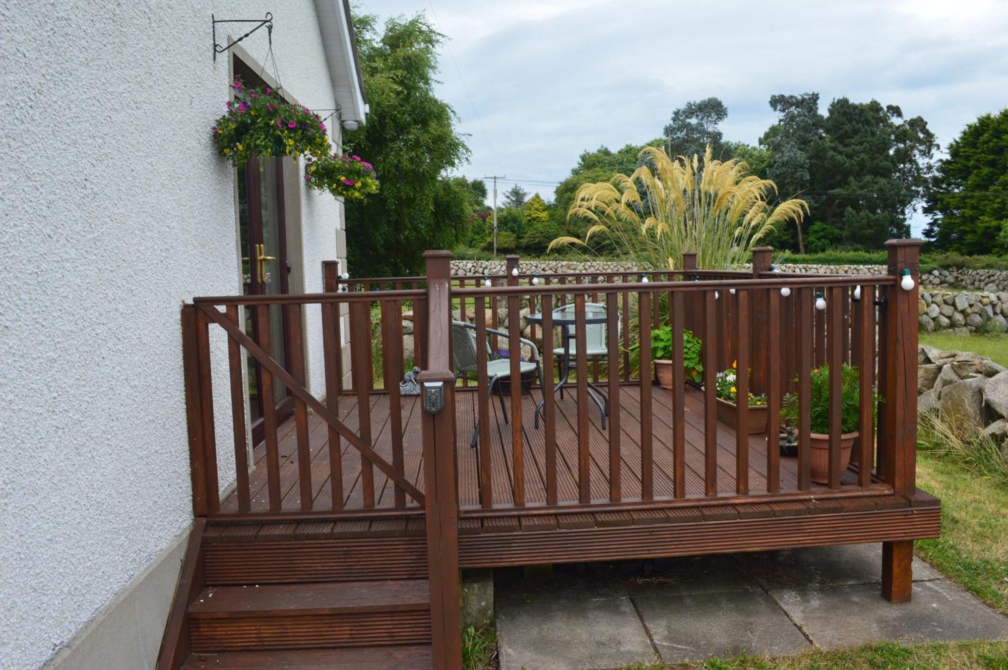 Carrick Cove Self Contained Accomodation With Private Decking Annalong Экстерьер фото